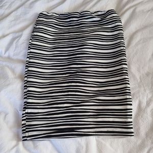H&M, Small Pencil Skirt, Black and White